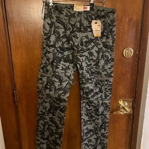 Levi’s cargo pants